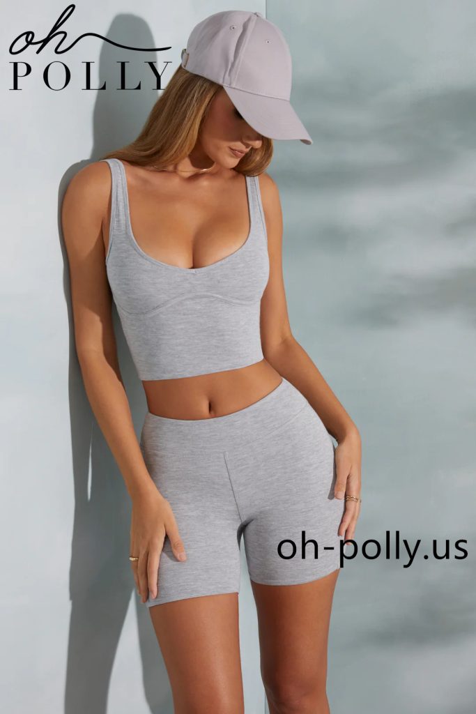 Choose discount Oh Polly women’s tops to add infinite charm to your look